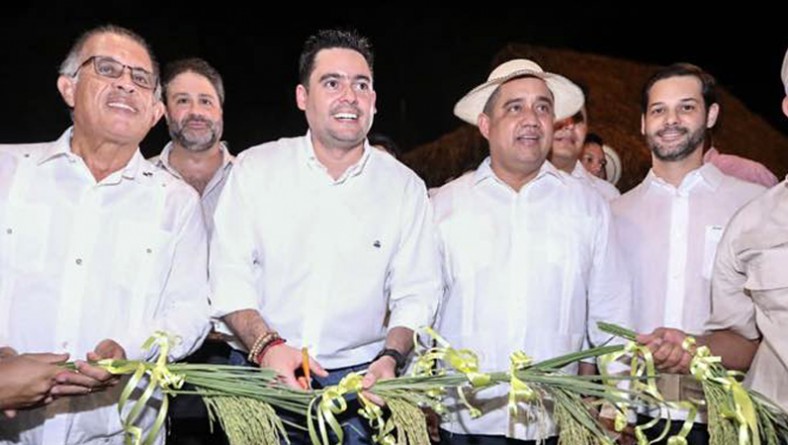 Ministros inauguran pabellón de IDIAP en la Feria de San Sebastián en Ocú, Herrera