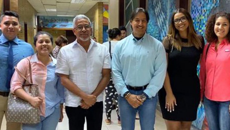 Futuros Médicos Veterinarios, son asesorados por IDIAP