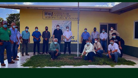 Vice Ministro del MIDA, Carlo Rognoni, visitó las instalaciones de IDIAP en Gualaca