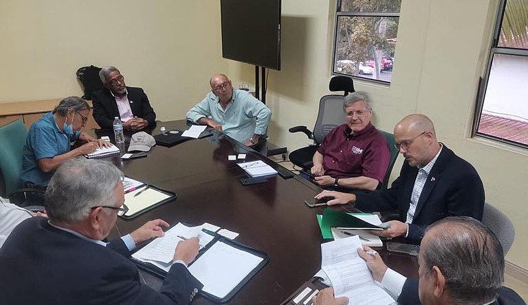 IDIAP RECIBE VISITA DE LA UNA DELEGACIÓN DE U.S. LIVESTOCK GENETICS EXPORT