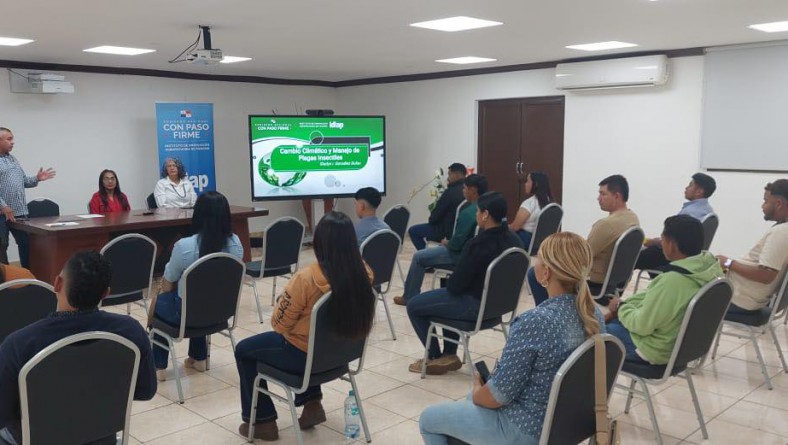 ESTUDIANTES DE OTEIMA VISITAN IDIAP EN CHIRIQUÍ