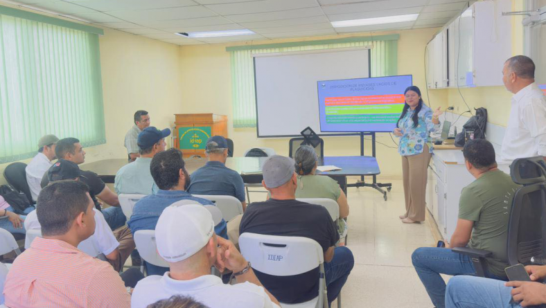 PERSONAL DEL IDIAP SE CAPACITA EN MANEJO ADECUADO DE AGROQUÍMICOS