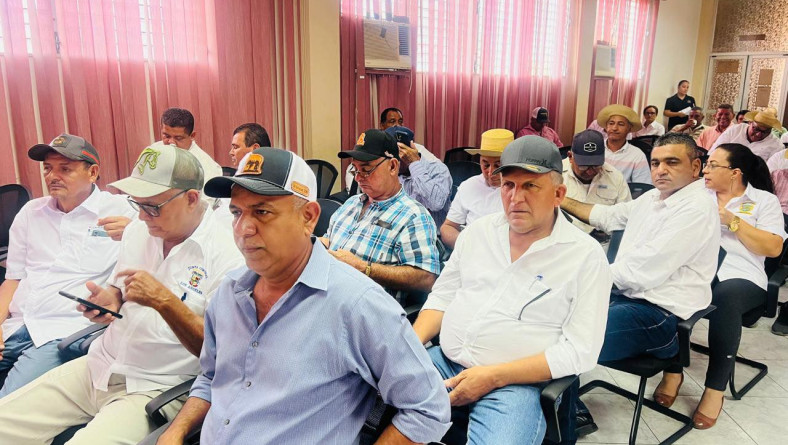 IDIAP SE REUNE CON PRODUCTORES DEL ÁREA DE AZUERO