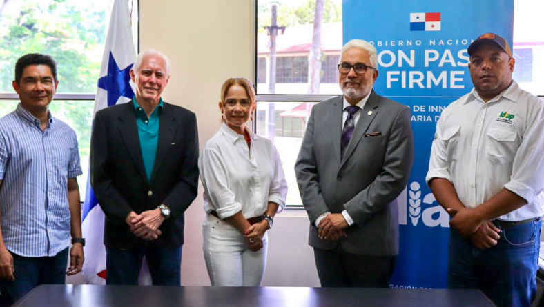 IDIAP EXPLORA OPORTUNIDADES DE COOPERACIÓN CON LA UNIVERSIDAD INTERNACIONAL DE PUERTO RICO