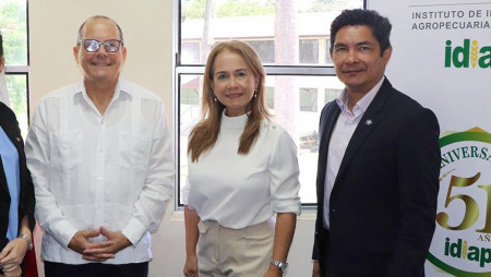 IDIAP Y LA EMBAJADA DE CUBA IDENTIFICAN OPORTUNIDADES DE COLABORACIÓN CIENTÍFICA