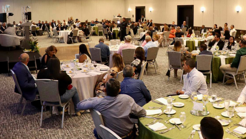 CELEBRANDO LOS 51 AÑOS DEL IDIAP SE DESARROLLO UN FORO DE ALTO NIVEL «CIENCIA QUE TRANSFORMA EL AGRO»
