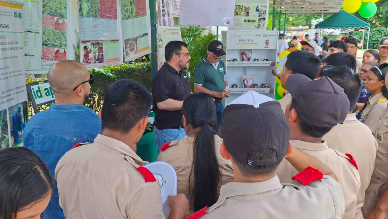 EL CENTRO DE INNOVACIÓN AGROPECUARIA DE CHIRIQUÍ REALIZÓ LA EXPO CIENTÍFICA IDIAP