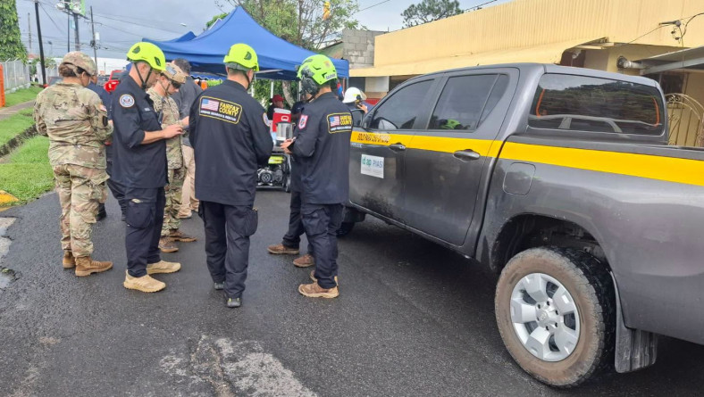 IDIAP PONE A DISPOSICIÓN SU FLOTA VEHICULAR PARA APOYAR EL TRASLADO DE EXPERTOS INTERNACIONALES